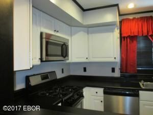 500 S Court St, Marion, IL 62959